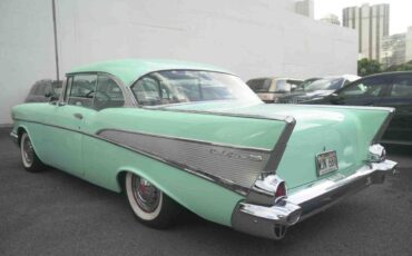 Chevrolet-Bel-air-1957-3