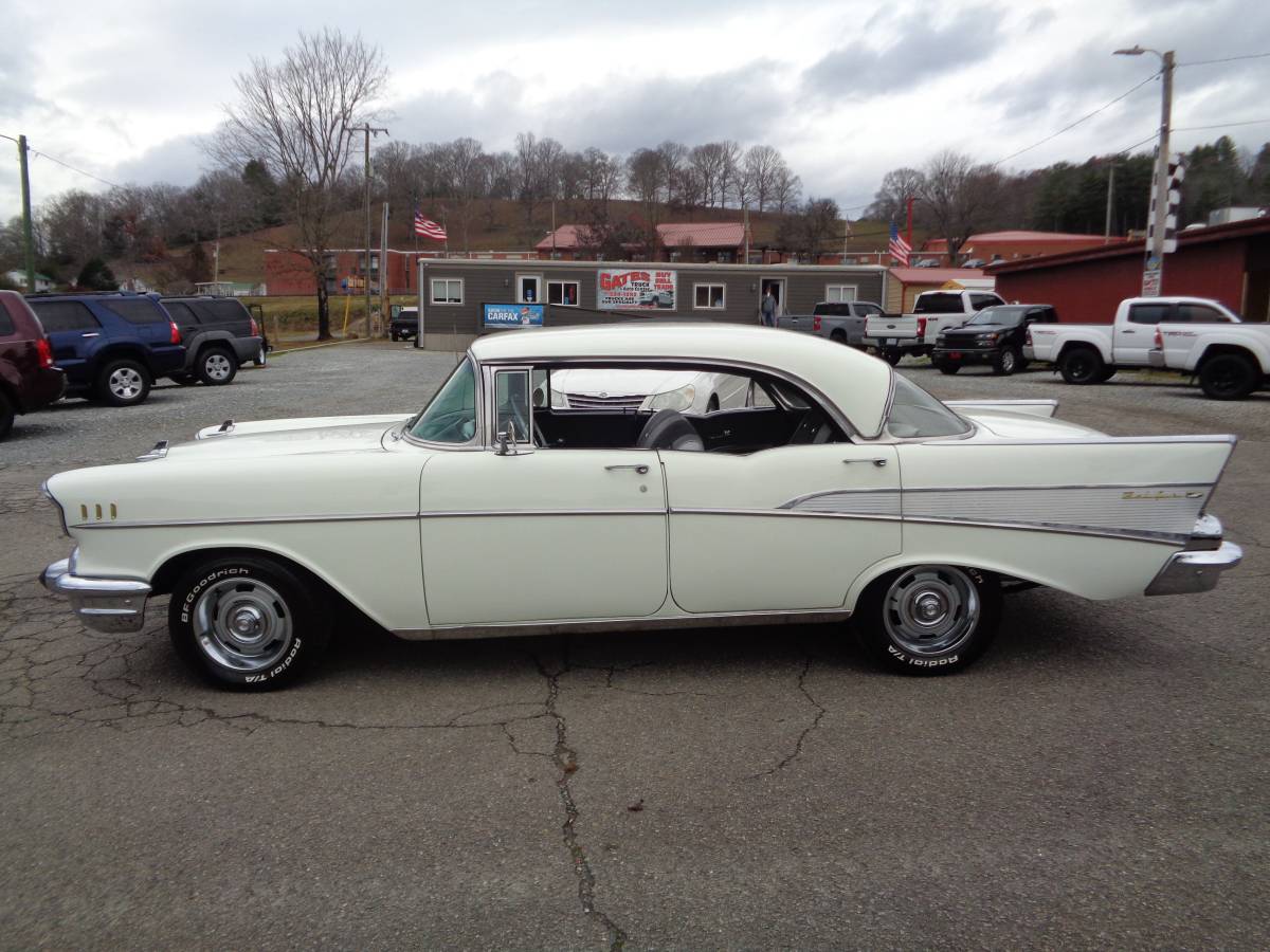 Chevrolet-Bel-air-1957-7