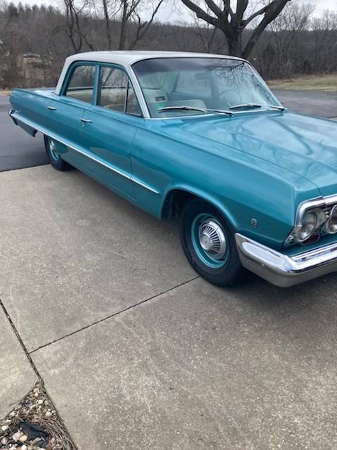 Chevrolet-Belair-1963-12