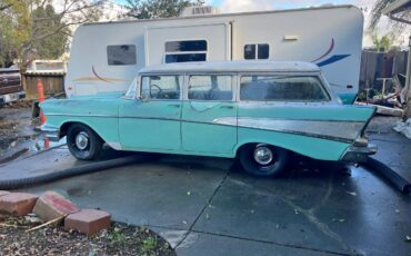 Chevrolet-Belair-wagon-1957-1