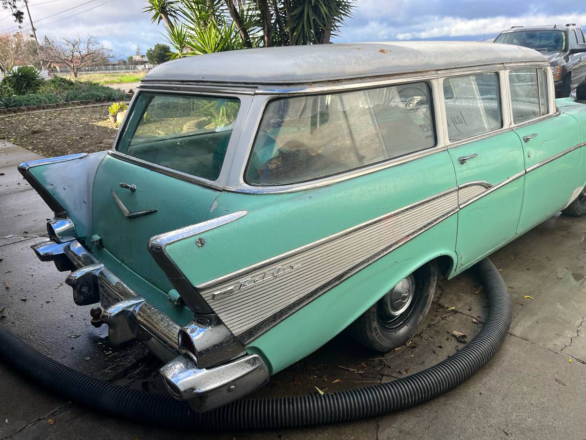 Chevrolet-Belair-wagon-1957-4