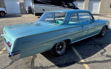 Chevrolet-Biscayne-1962-3