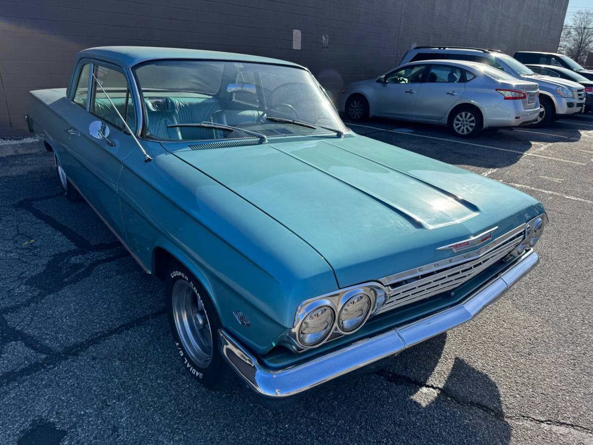 Chevrolet-Biscayne-1962-4