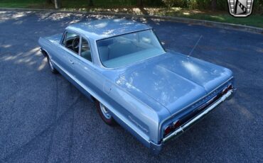 Chevrolet-Biscayne-Berline-1964-4