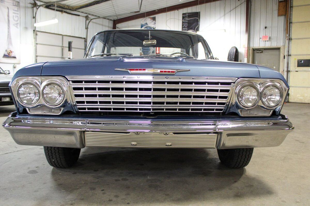 Chevrolet-Biscayne-Coupe-1962-7