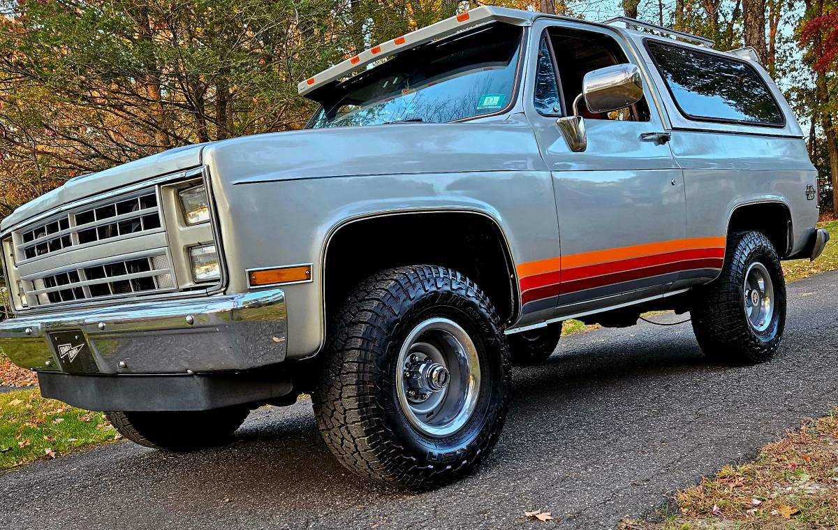 Chevrolet-Blazer-1985-10