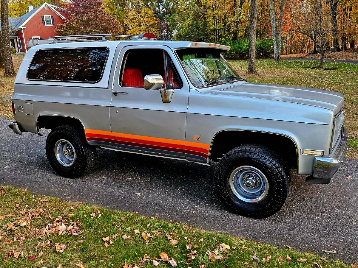 Chevrolet-Blazer-1985-3