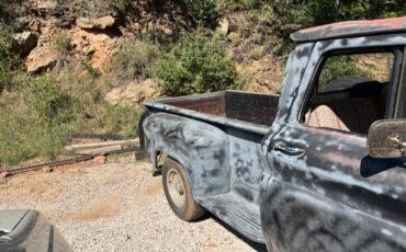 Chevrolet-C-10-1960-2