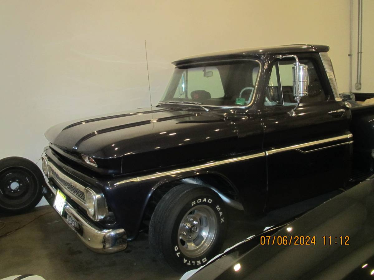 Chevrolet-C-10-1965-13