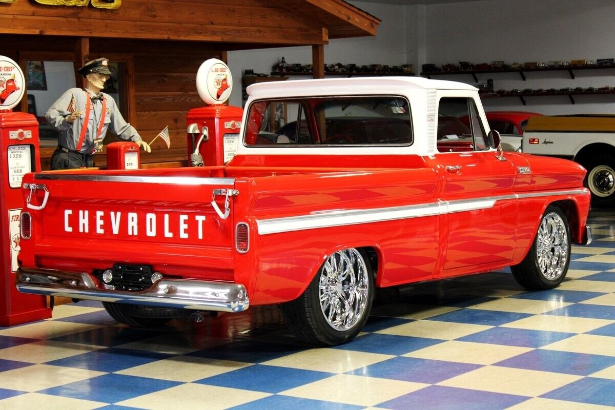 Chevrolet-C-10-1965-9