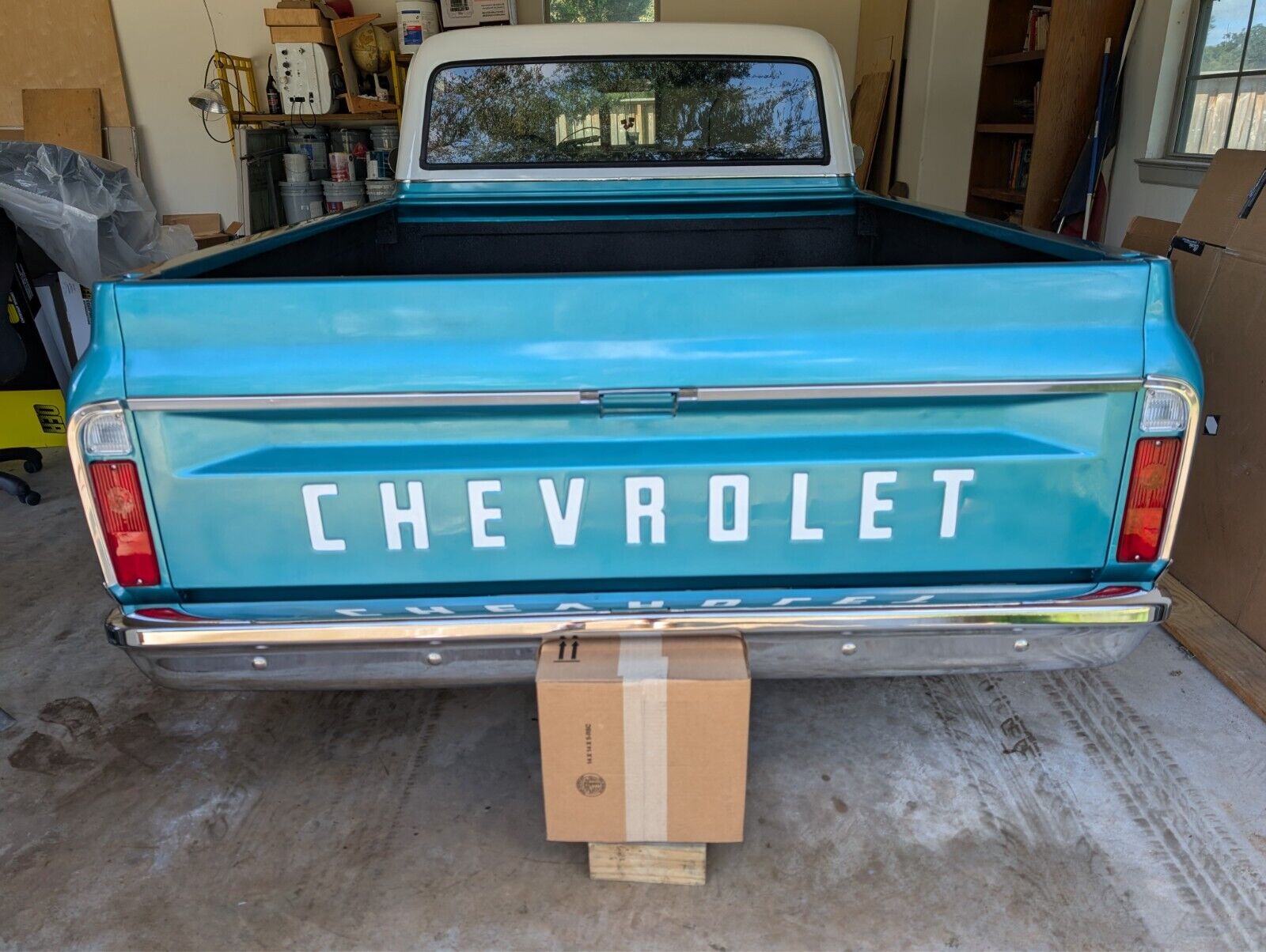 Chevrolet-C-10-1968-23