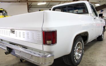 Chevrolet-C-10-1973-11