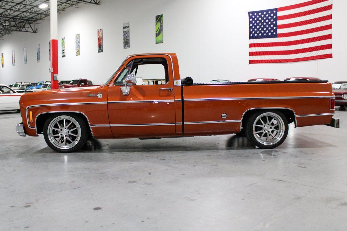 Chevrolet-C-10-1975-1