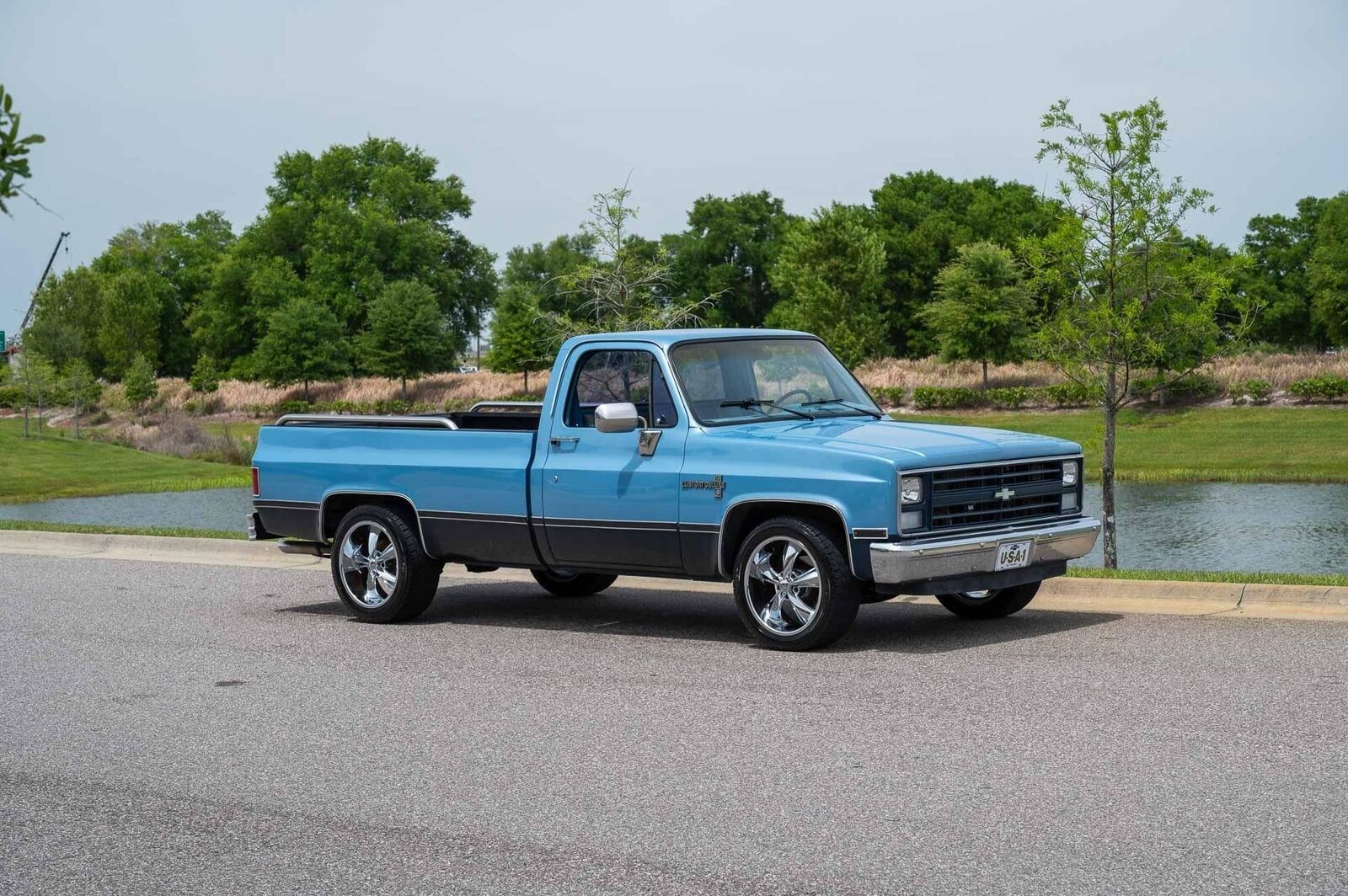 Chevrolet-C-10-1985-8