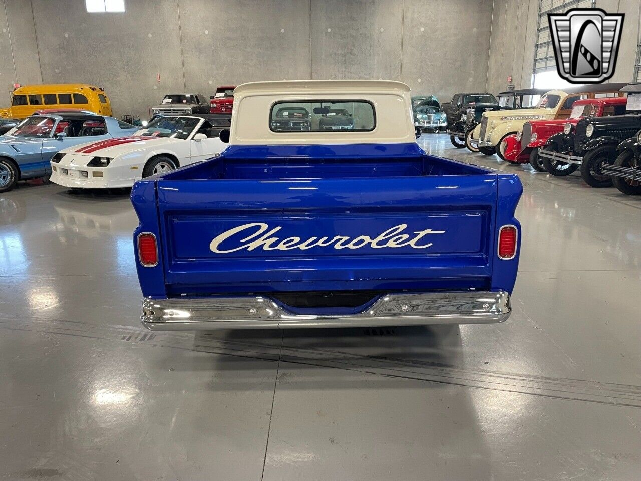 Chevrolet-C-10-Pickup-1963-4