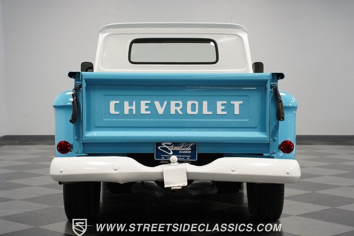 Chevrolet-C-10-Pickup-1965-10