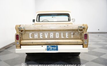 Chevrolet-C-10-Pickup-1966-10