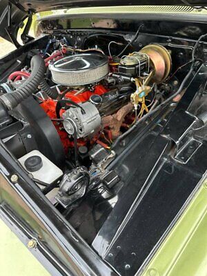 Chevrolet-C-10-Pickup-1966-13