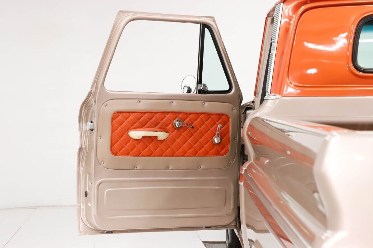 Chevrolet-C-10-Pickup-1966-6