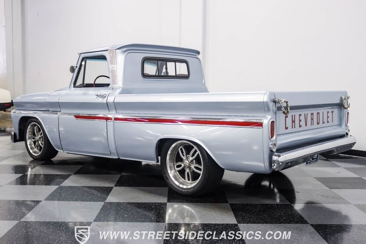 Chevrolet-C-10-Pickup-1966-7