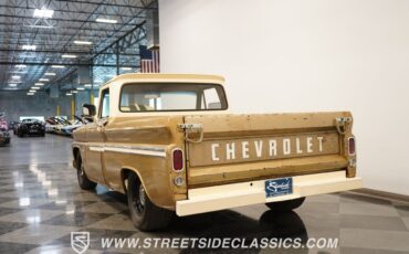 Chevrolet-C-10-Pickup-1966-9