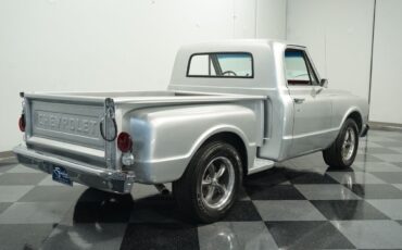 Chevrolet-C-10-Pickup-1967-11