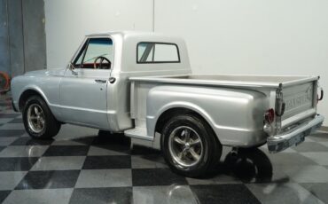 Chevrolet-C-10-Pickup-1967-7