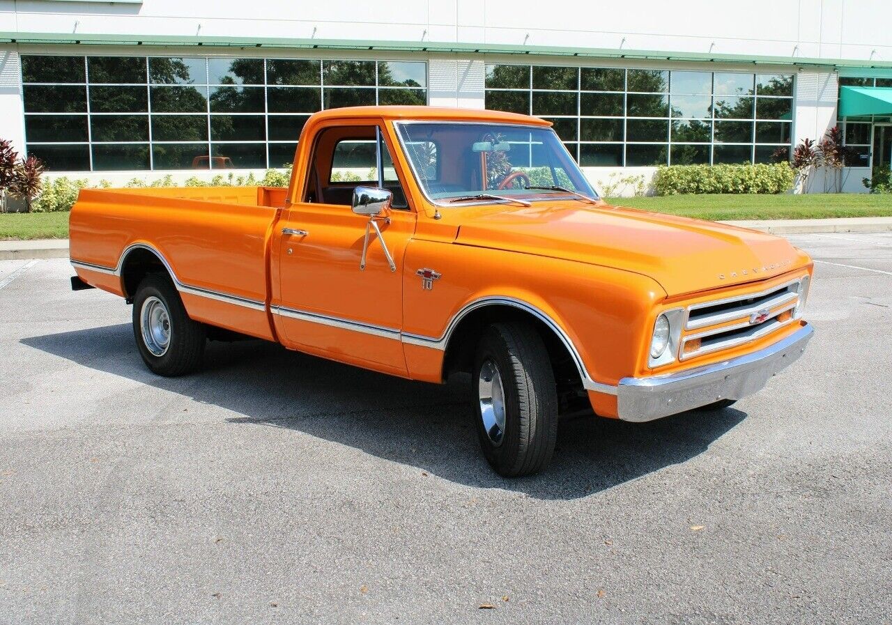 Chevrolet-C-10-Pickup-1967-8