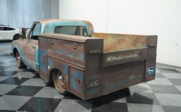 Chevrolet-C-10-Pickup-1967-8