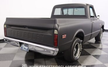 Chevrolet-C-10-Pickup-1968-10