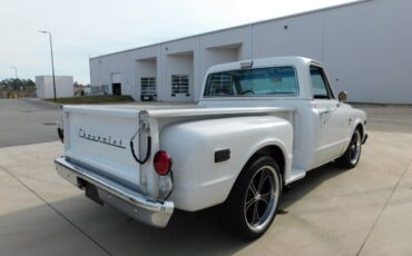 Chevrolet-C-10-Pickup-1968-10