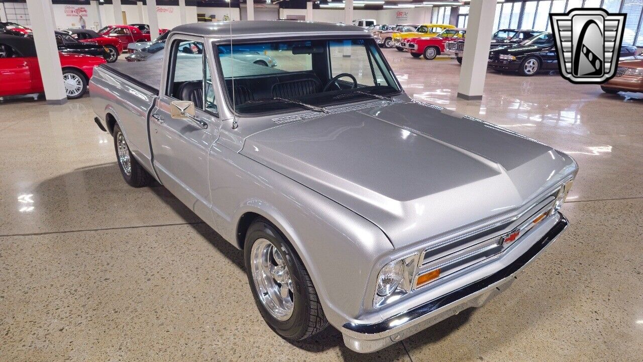 Chevrolet-C-10-Pickup-1968-5