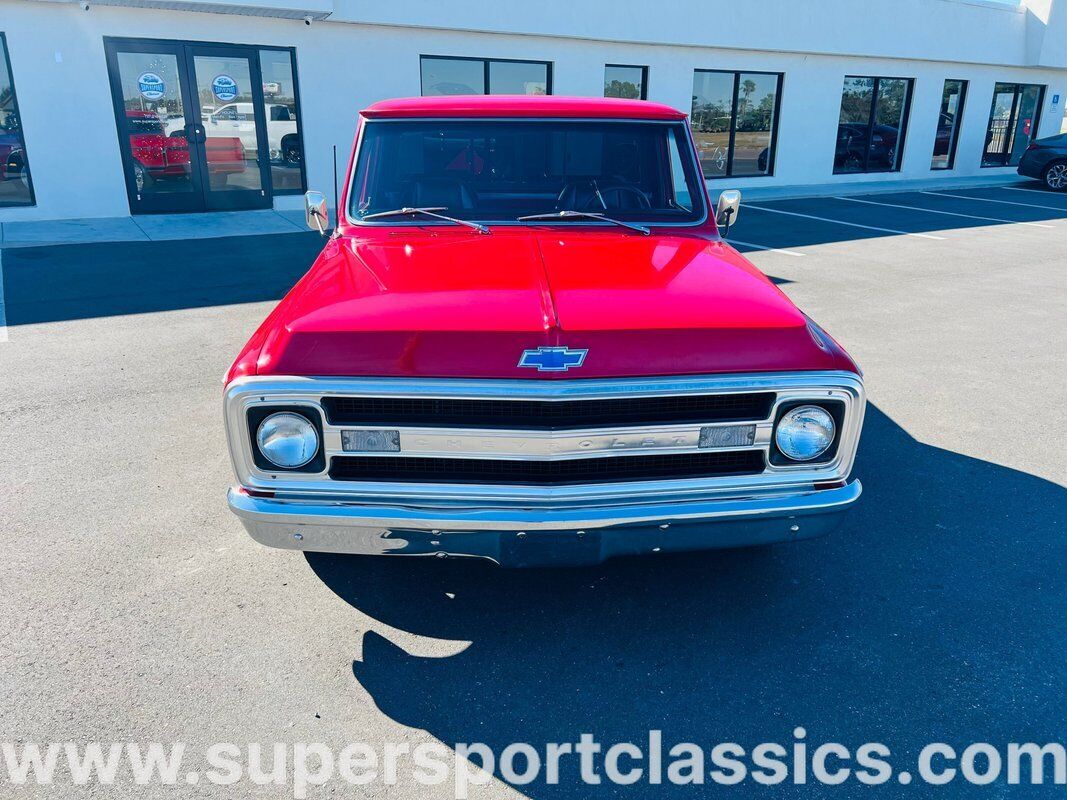 Chevrolet-C-10-Pickup-1969-7