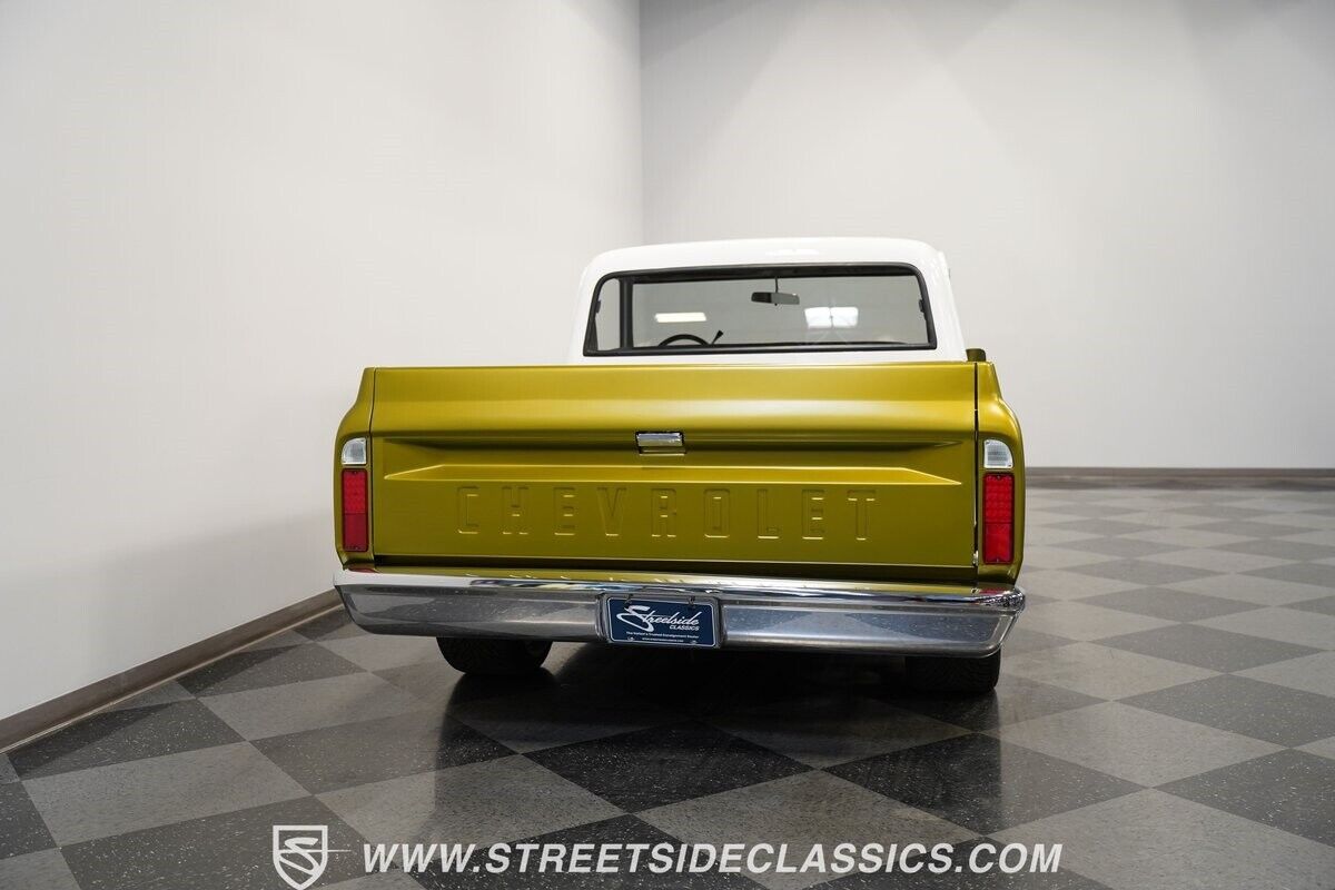 Chevrolet-C-10-Pickup-1969-9