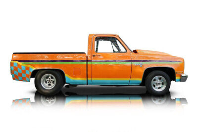 Chevrolet-C-10-Pickup-1981-1