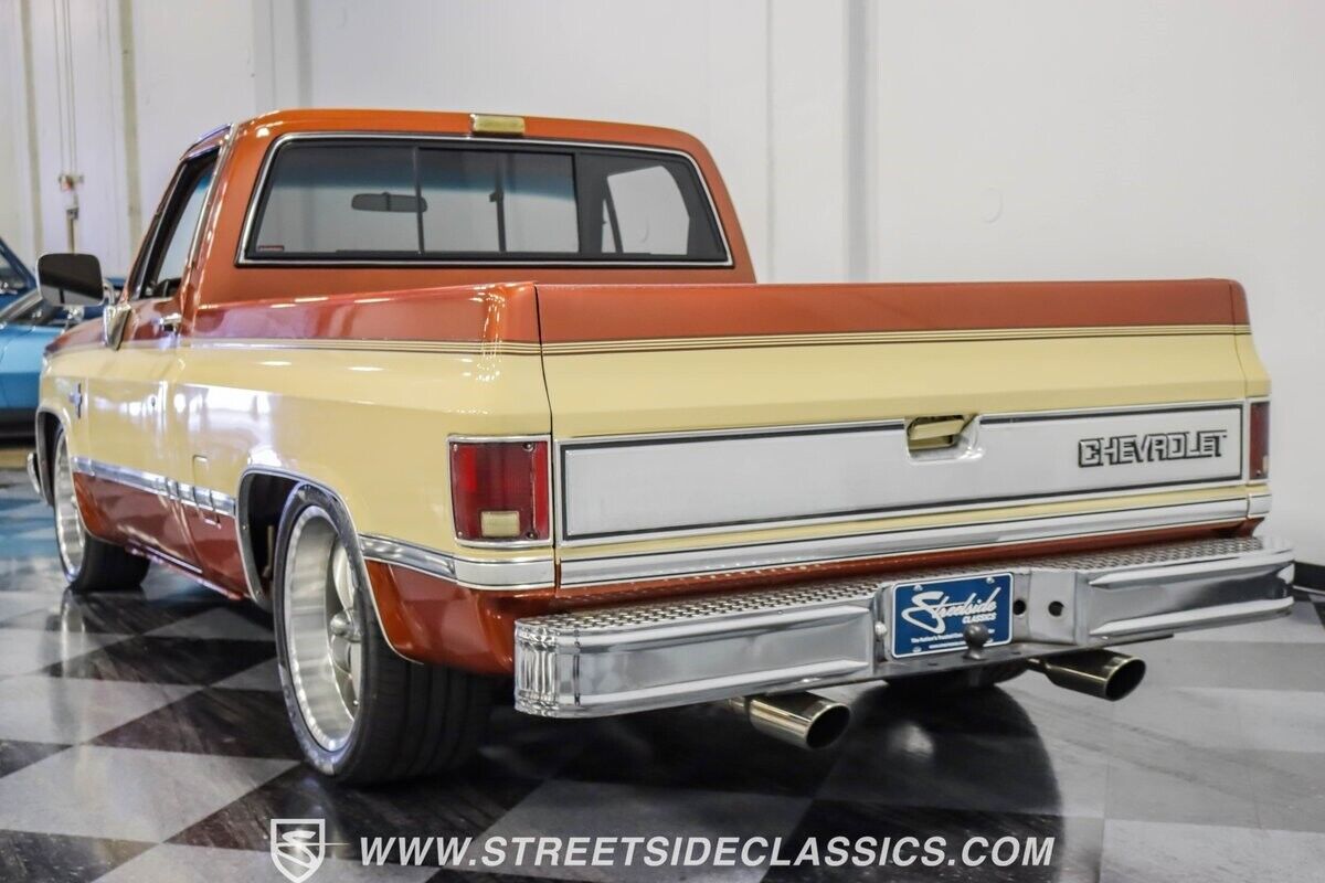 Chevrolet-C-10-Pickup-1983-9