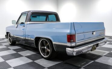 Chevrolet-C-10-Pickup-1984-4