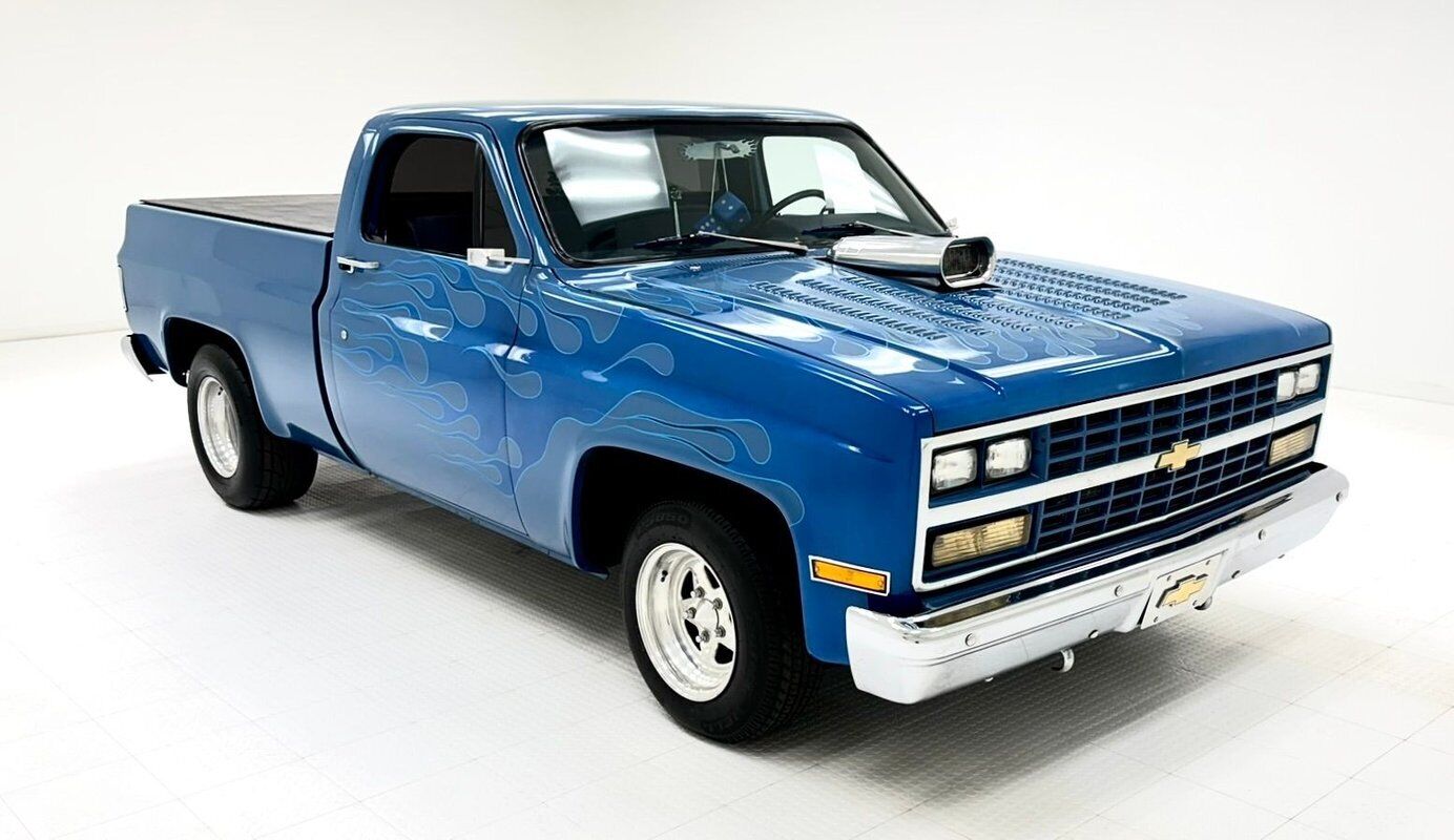 Chevrolet-C-10-Pickup-1984-6