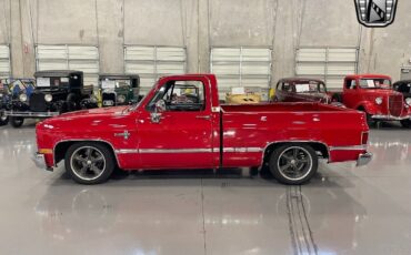 Chevrolet-C-10-Pickup-1985-3