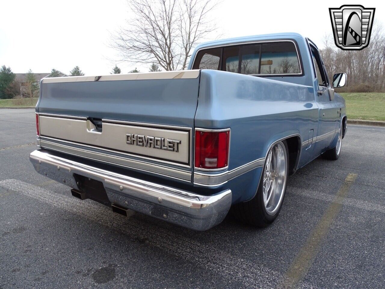 Chevrolet-C-10-Pickup-1985-6