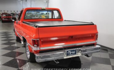 Chevrolet-C-10-Pickup-1986-10