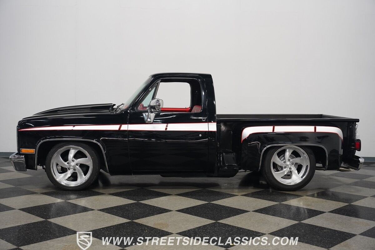 Chevrolet-C-10-Pickup-1986-8