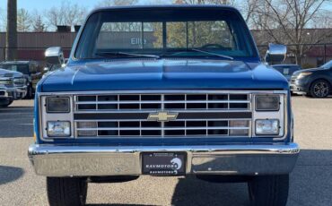 Chevrolet-C-10-pickup-1978