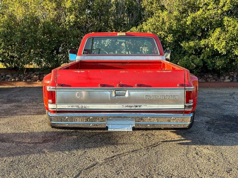 Chevrolet-C-30-camper-special-1978-5