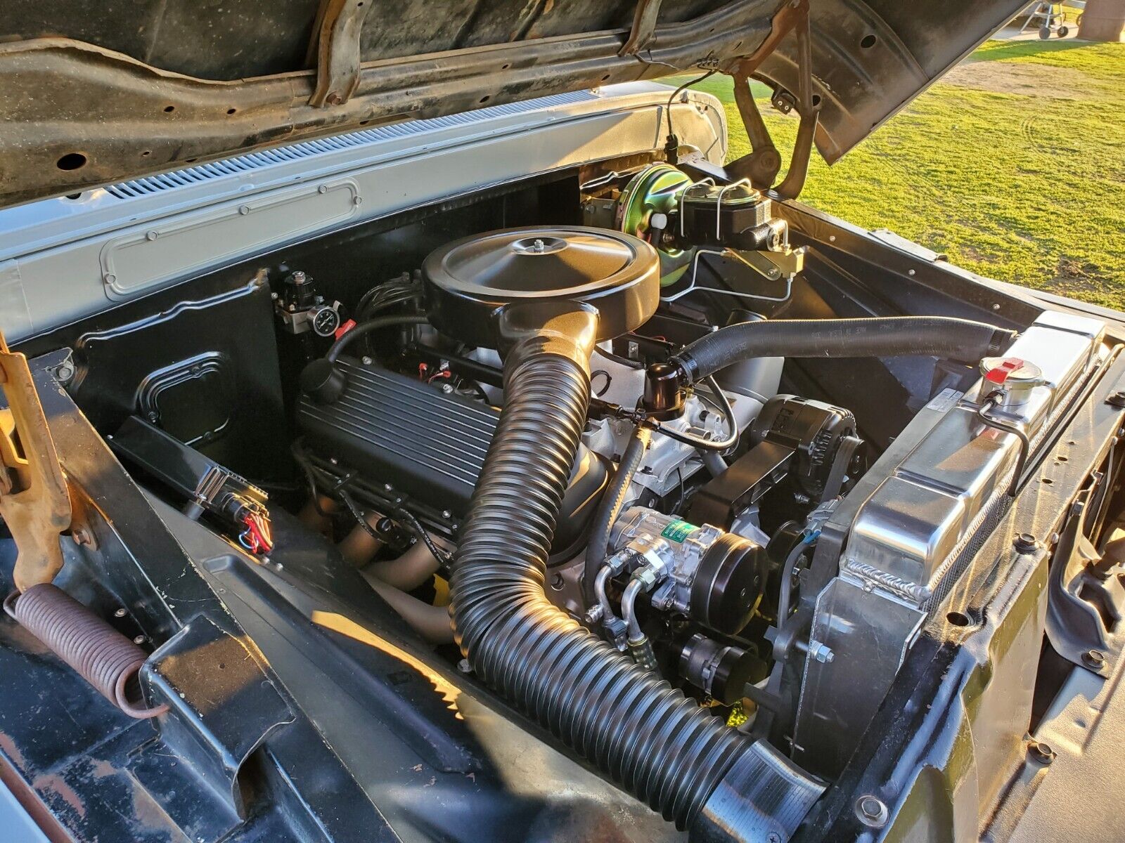 Chevrolet-C10-Panel-1966-16