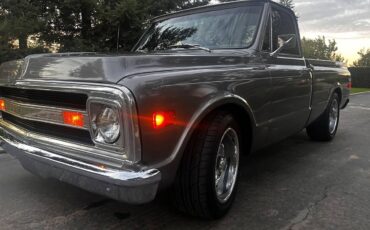 Chevrolet-C10-pickup-1971