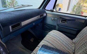 Chevrolet-C10-silverado-1984-10