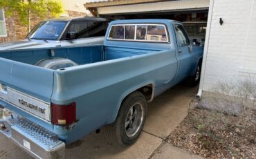 Chevrolet-C10-silverado-1984-4