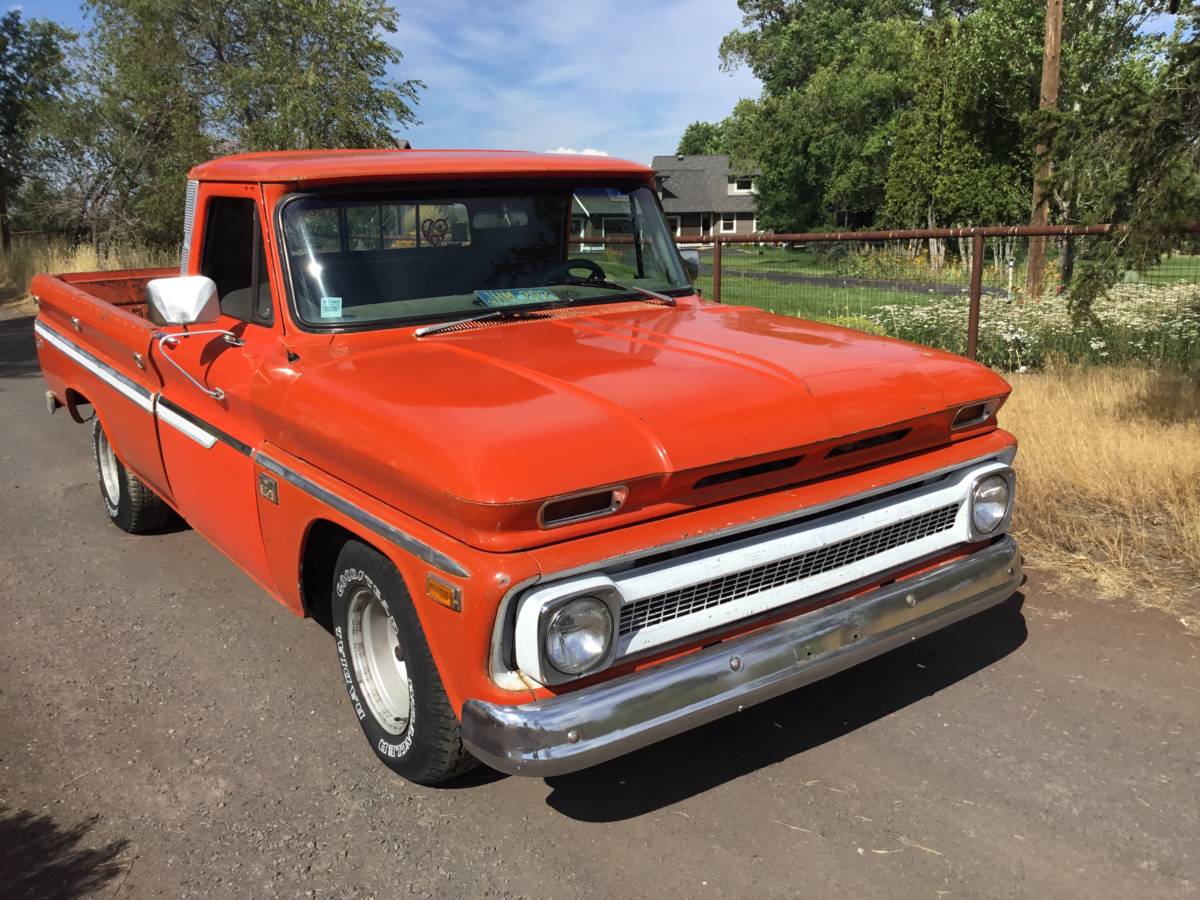 Chevrolet-C10-truck-1966-1