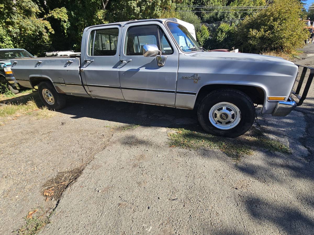 Chevrolet-C30-1984-2